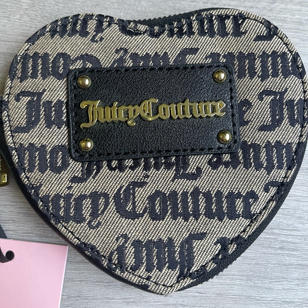Juicy wristlet brand new